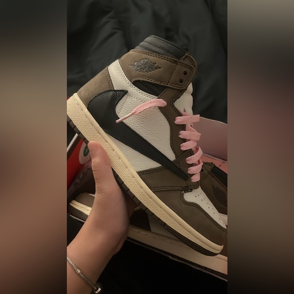 OG High Jordan 1 Travis Scott Mocha